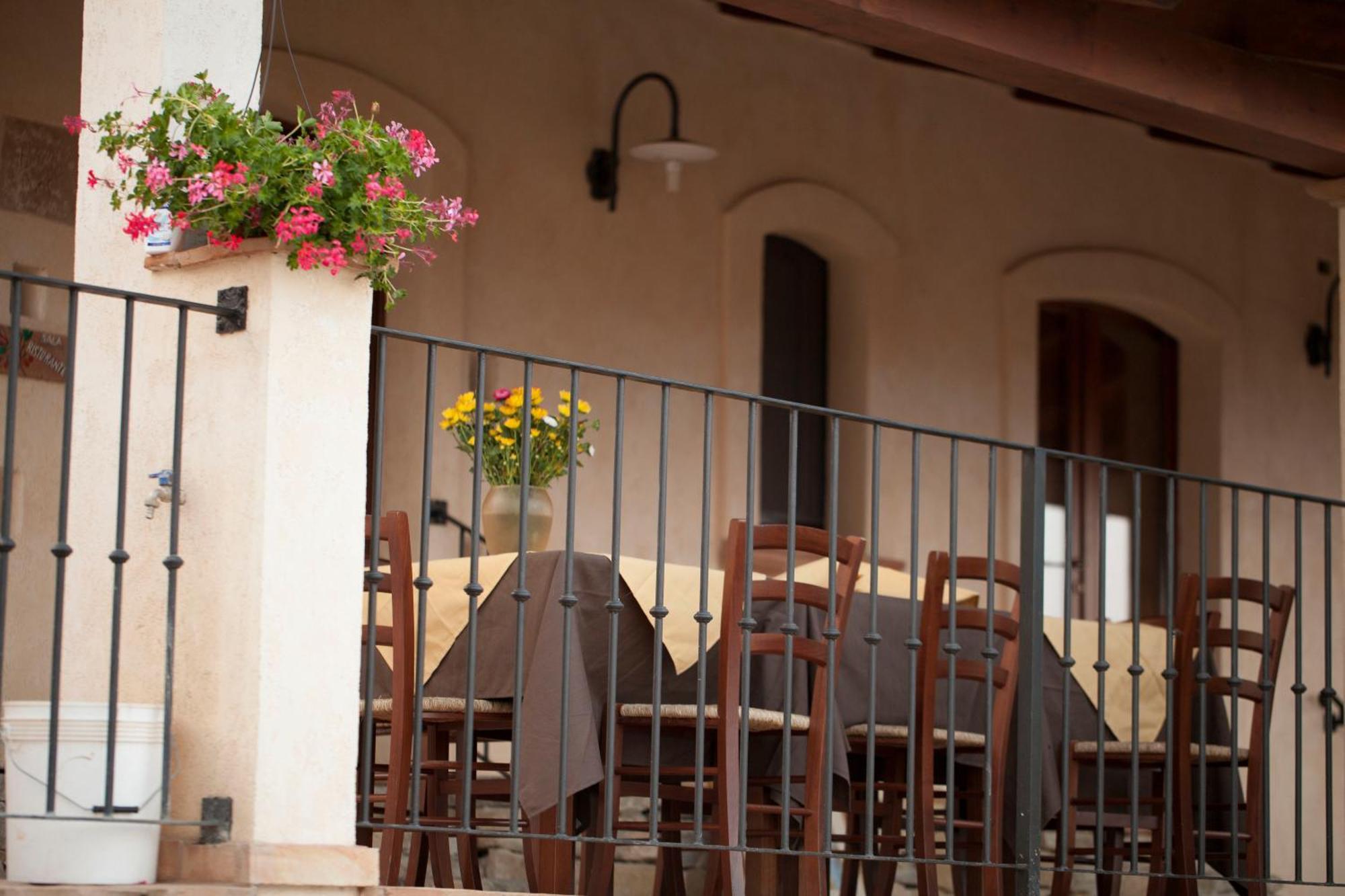Aguni Agriturismo E Locanda Palizzi Zewnętrze zdjęcie